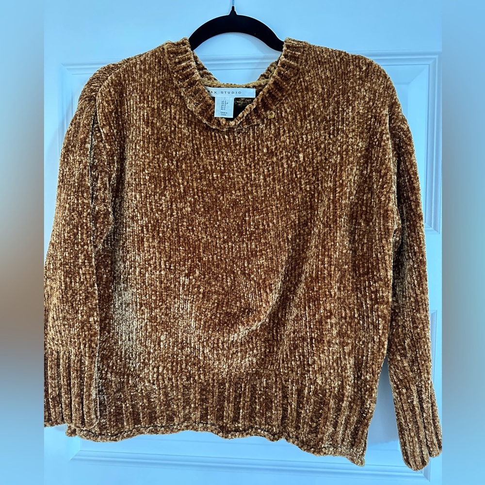 Max Studio Chenille Brown Sweater
